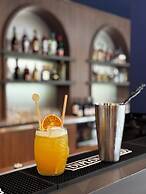 Akena Serris  Val d'Europe