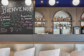 Akena Serris  Val d'Europe