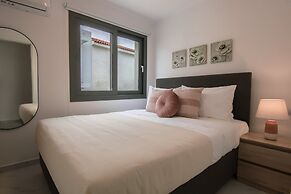 Phaedrus Living: Skiathos Luxury Residences Lime