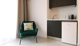 Phaedrus Living: Skiathos Luxury Residences Lime