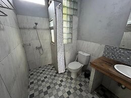 Saka Homestay Boutique & Cafe