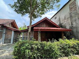 Saka Homestay Boutique & Cafe