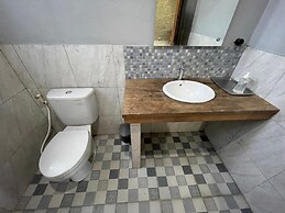 Saka Homestay Boutique & Cafe