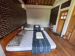 Saka Homestay Boutique & Cafe