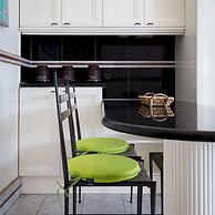 Penthouse 3-bed 3-bath on Marble Arch