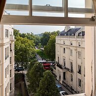 Penthouse 3-bed 3-bath on Marble Arch