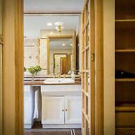 Penthouse 3-bed 3-bath on Marble Arch