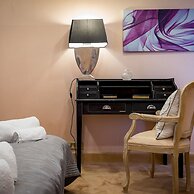 Penthouse 3-bed 3-bath on Marble Arch