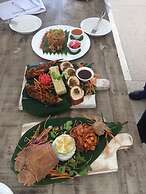 Jozani biosphere village