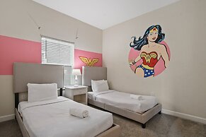 Clean Cozy Retreat: 10 Miles to Disney Pool Access