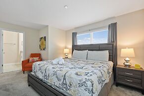 Clean Cozy Retreat: 10 Miles to Disney Pool Access