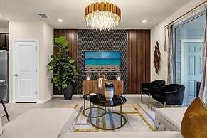 Brand New! Windsor Island 5BR Cozy Home Wpool/spa