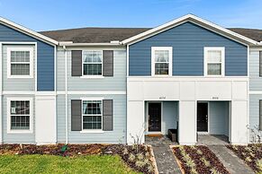 Brand New! Windsor Island 5BR Cozy Home Wpool/spa