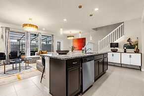 Brand New! Windsor Island 5BR Cozy Home Wpool/spa