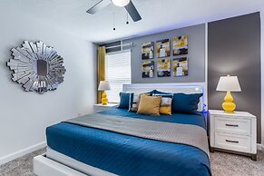 Cozy 8-bedroom Disney-themed Villa at Storey Lake