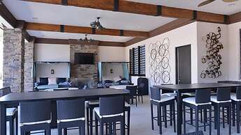 Exclusive Solterra Resort Home - Prime Location