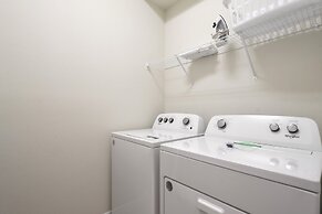 Relax in Style Pool, Resort Amenities, Near Disney