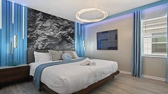 Star Wars Themed 12br Villa 10min to Galaxy's Edge