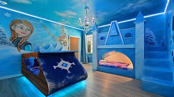 Star Wars Themed 12br Villa 10min to Galaxy's Edge
