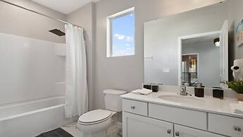 Star Wars Themed 12br Villa 10min to Galaxy's Edge