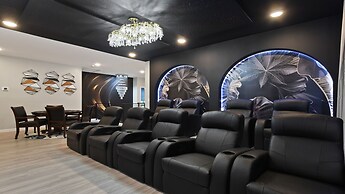 Star Wars Themed 12br Villa 10min to Galaxy's Edge