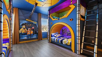 Star Wars Themed 12br Villa 10min to Galaxy's Edge