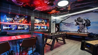 Star Wars Themed 12br Villa 10min to Galaxy's Edge