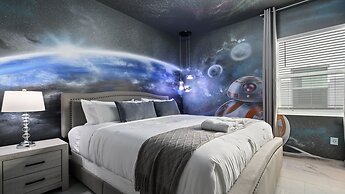 Star Wars Themed 12br Villa 10min to Galaxy's Edge