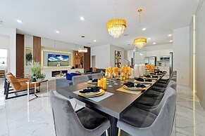 New! Luxury 12br Disney Home Pool/spa/cinema/games