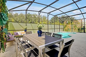 New! Luxury 12br Disney Home Pool/spa/cinema/games