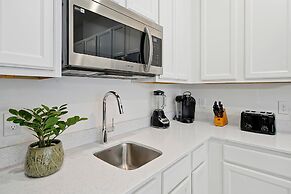 New! Luxury 12br Disney Home Pool/spa/cinema/games