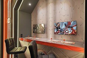 New! Luxury 12br Disney Home Pool/spa/cinema/games