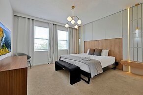 New! Luxury 12br Disney Home Pool/spa/cinema/games