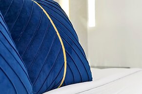 New! Luxury 12br Disney Home Pool/spa/cinema/games