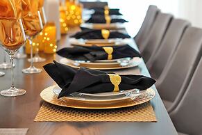 New! Luxury 12br Disney Home Pool/spa/cinema/games