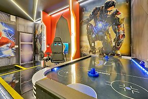 New! Luxury 12br Disney Home Pool/spa/cinema/games