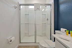 New! Luxury 12br Disney Home Pool/spa/cinema/games