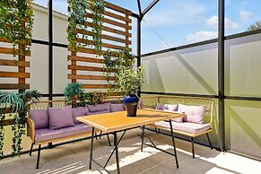 New! Luxury 12br Disney Home Pool/spa/cinema/games