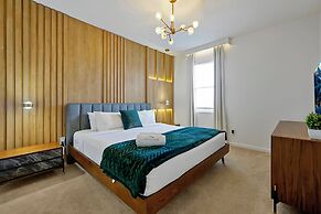 New! Luxury 12br Disney Home Pool/spa/cinema/games