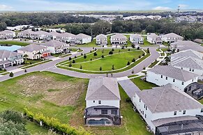 New! Luxury 12br Disney Home Pool/spa/cinema/games