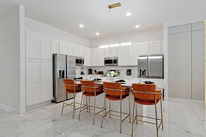 New! Luxury 12br Disney Home Pool/spa/cinema/games