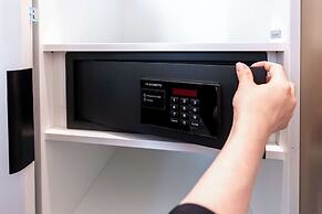 Best Western Premier Royal Blue