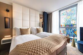 Best Western Premier Royal Blue