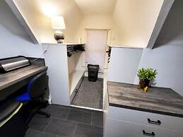 Stay Sleep Rest - De Grey