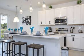 Cozy 3Bd W/ Free Waterpark @ Enclaves At Festival 713