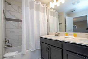 Gorgeous 4Bd W/ Pool & Waterpark @ Storey Lake 4836M