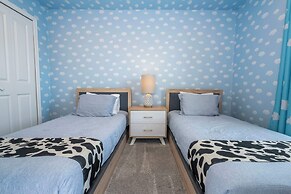 Gorgeous 4Bd W/ Pool & Waterpark @ Storey Lake 4836M