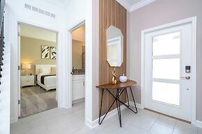 Spacious 4Bd W/ Pool & Close To Disney @ Storey Lake 2560