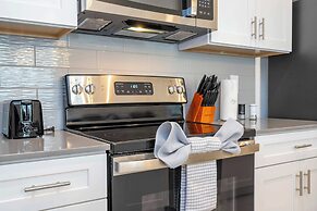 Spacious 4Bd W/ Pool & Close To Disney @ Storey Lake 2560