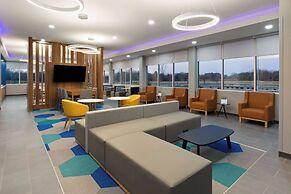 Microtel Inn & Suites by Wyndham Olive Branch